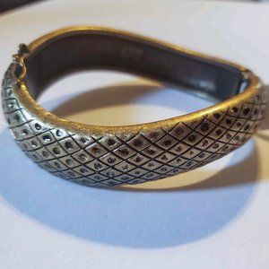 LIA SOPHIA Bronze Hinged Bangle Bracelet w/ clasp - New with Tag